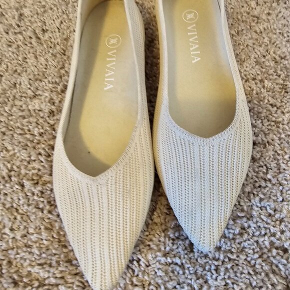 Vivaia Cream Flats size 38 - Picture 2 of 4